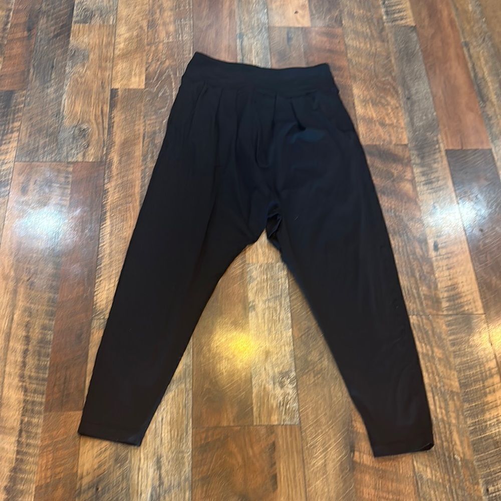 Lululemon MC Hammer style pants 4 (4575)